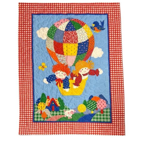 Vintage Handmade Fabric Panel Raggedy Ann Patchwork Quilt with Hot Air Balloon - Picture 1 of 8